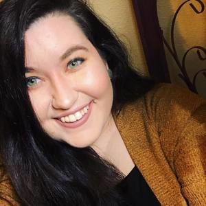 Meet your Posher, Michaela